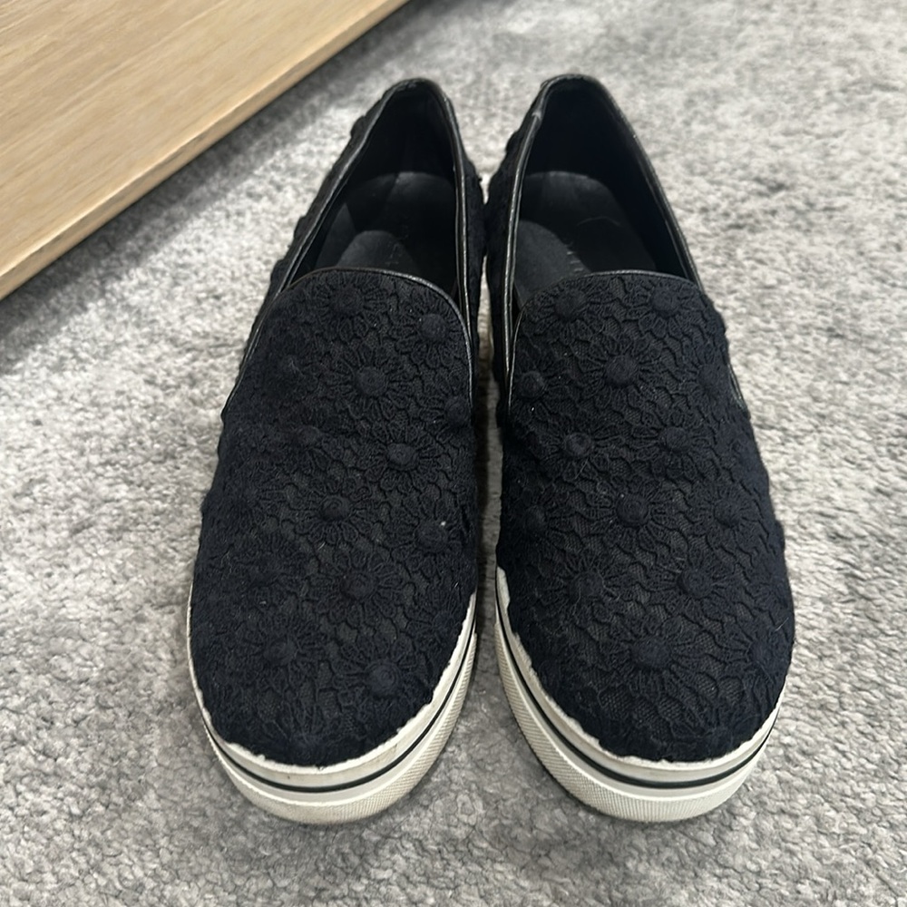 Stella McCartney Binx Lace Platform Sneaker - Picture 7 of 9